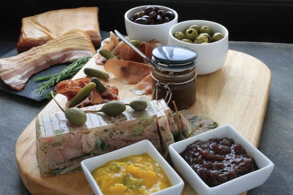 Charcuterie antipasti antipasta selection — Stock Photo, Image