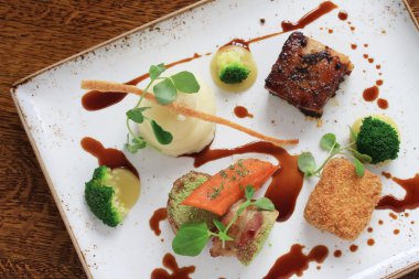 domuz eti seçimi yemek kaplama