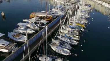 Marina üzerinde uçuş