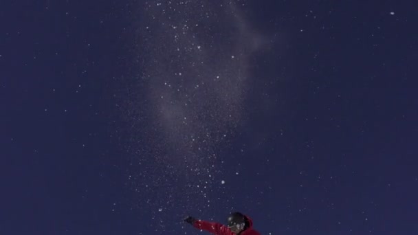 Saut de snowboarder — Video