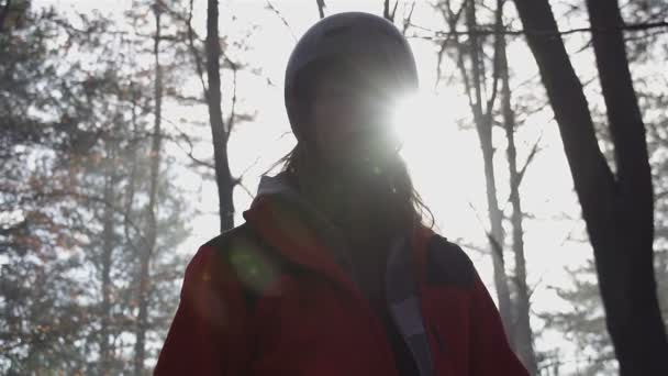 Motociclista de montanha — Vídeo de Stock