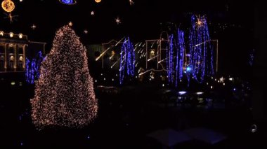 Noel ışıklar şehir