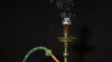 Nargile geliyor duman