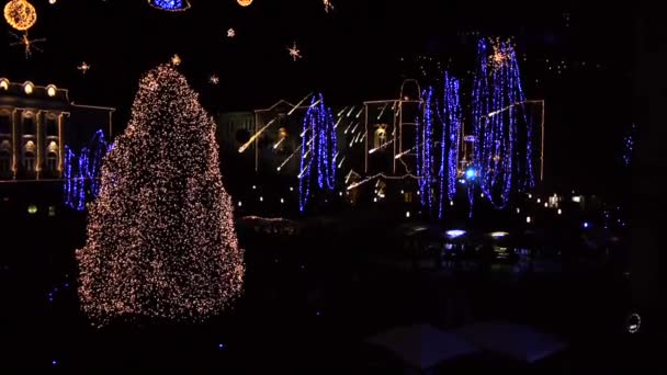 Karácsonyi fények városában — Stock videók
