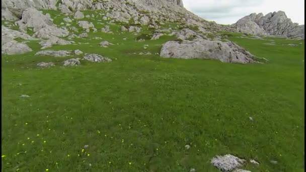 Paisagem montesa — Vídeo de Stock