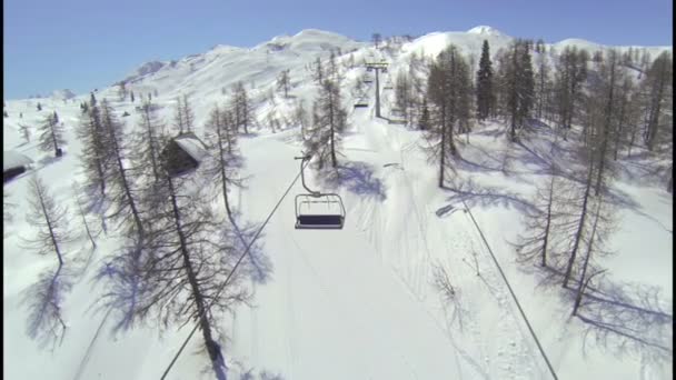Di atas lift ski — Stok Video