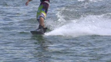 Wakeboarding yakın çekim