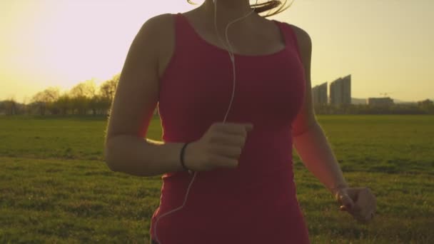 Jonge jogger — Stockvideo