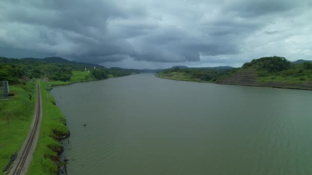 Aerial Voando Acima Maciço Canal Panamá Feito Pelo Homem Dia — Vídeo de Stock