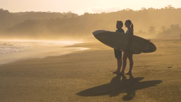 Slow Motion Two Surf Friends Touched Water While Standing Sandy — Stockvideo