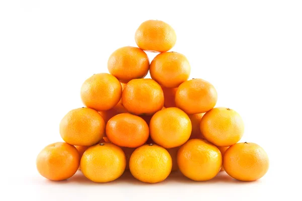Pirámide de mandarinas o mandarinas — Foto de Stock