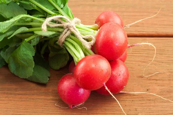 Bunch of fresh organic radish — Stock Photo, Image