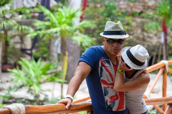 Casal jovem — Fotografia de Stock