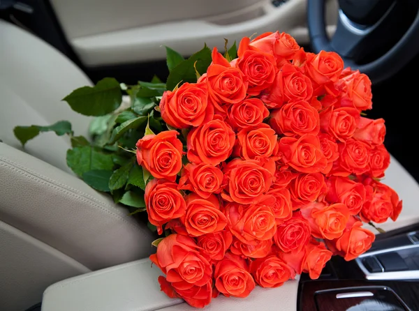 Bouquet of freshly red roses — Stock Photo, Image