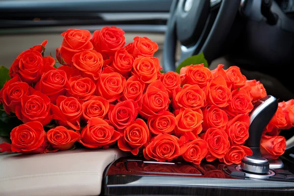 Bouquet of freshly red roses — Stock Photo, Image