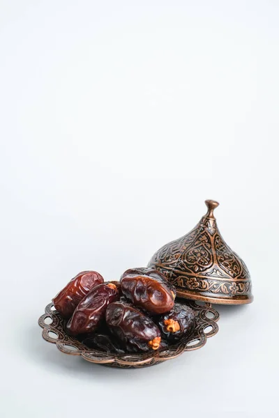 Plate Pitted Dates Isolated White Background — Stock Photo, Image