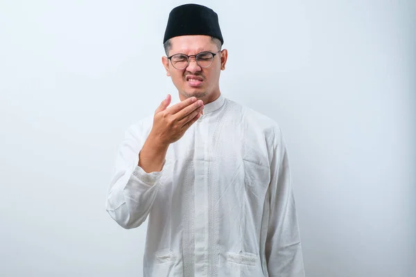 Ásia Muçulmano Homem Ter Mau Hálito Problema Durante Jejum Ramadã — Fotografia de Stock