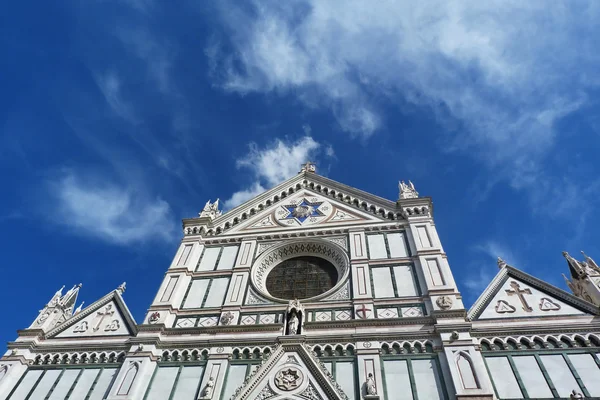 Florence, gevel van de kerk van santa croce — Stockfoto