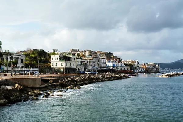 Italy, Campania, a town in Gulf of Pozzuoli — Stock Photo, Image