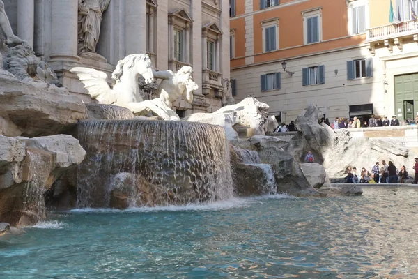 Włochy, Rzym, fontanna di Trevi — Zdjęcie stockowe
