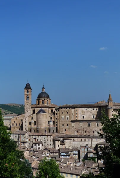 Visa av centrerar av urbino, marche, Italien — Stockfoto