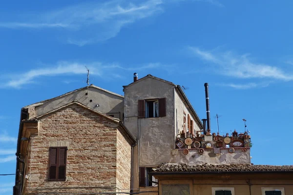 Typowe domy recanati, marche, Włochy — Zdjęcie stockowe