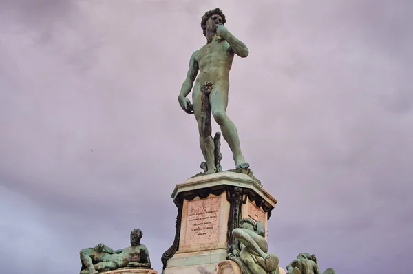 Staty av david på piazzale michelangelo, Florens — Stockfoto