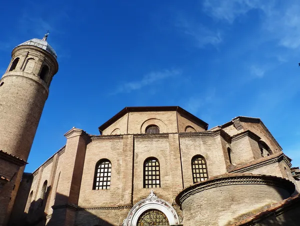 Außenansicht der basilika von san vitale in ravenna, italien — Stockfoto