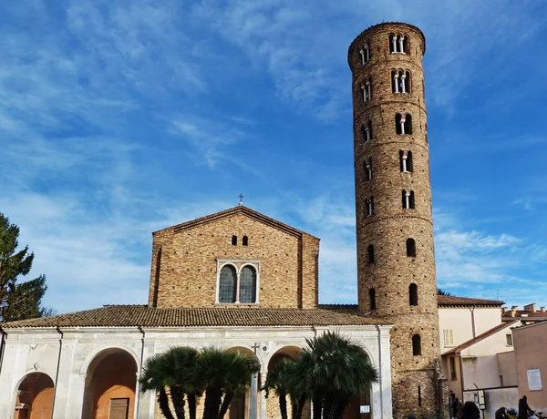 Italien, ravenna, basilikan st apollinare nuovo — Stockfoto