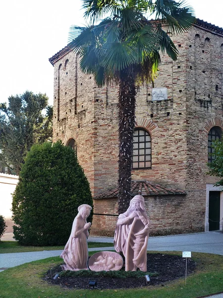 Italie, Ravenne, le baptistère néonien — Photo
