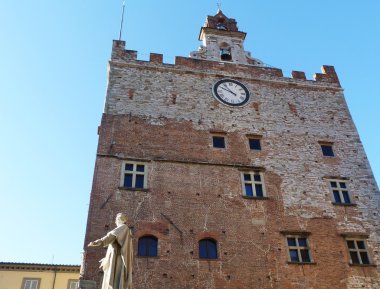 Palazzo pretorio ve heykeli francesco di marco datini, prato, Toskana, İtalya