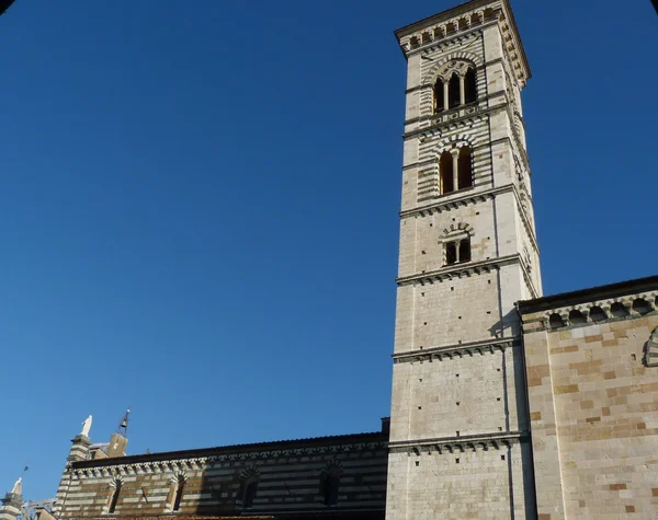 普拉托，托斯卡纳，意大利的大教堂的细节 — 图库照片