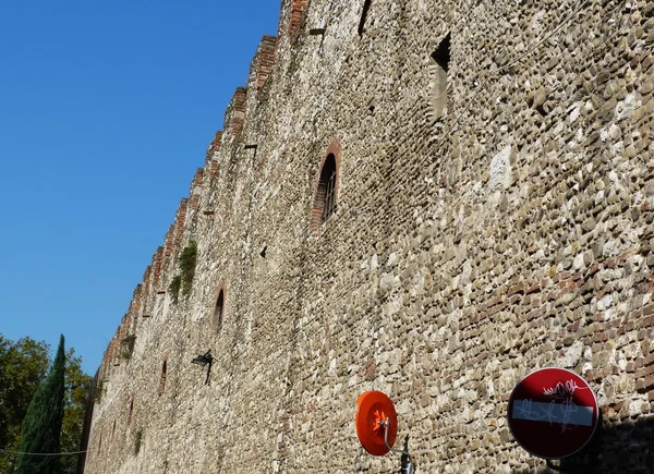 Starobylé zdi prato, Toskánsko, Itálie — Stock fotografie