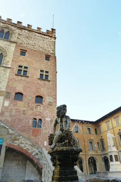 Brunnen von Bacchino, Prato, Toskana, Italien — Stockfoto