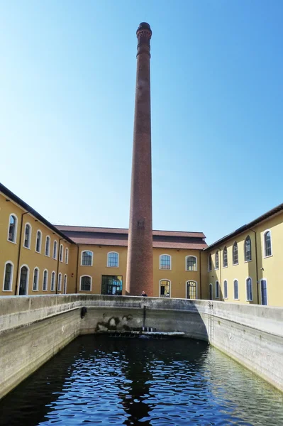 Campolmi fabryka, prato, Toskania, Włochy — Zdjęcie stockowe