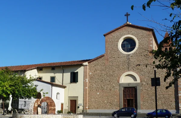 Sant'Agostino square, prato, Toszkána, Olaszország — Stock Fotó