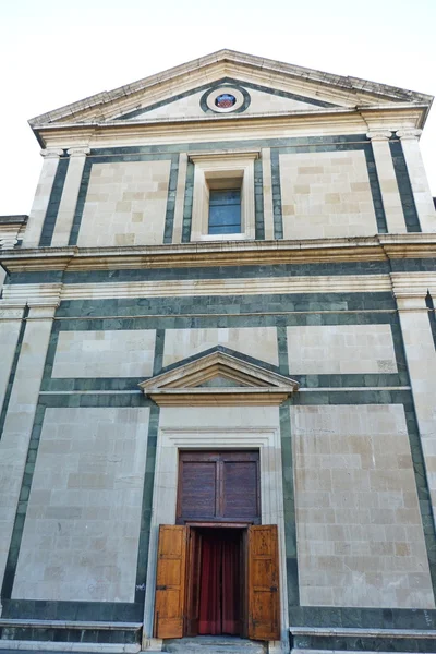 St. francis kirche, prato, toskana, italien — Stockfoto