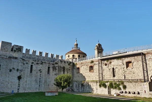 Imperadores castelo, Prato, Toscana, Itália — Fotografia de Stock