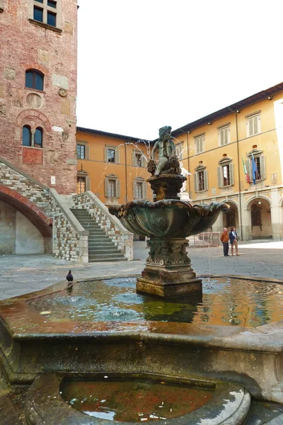 Fontein van bacchino, prato, Toscane, Italië — Stockfoto