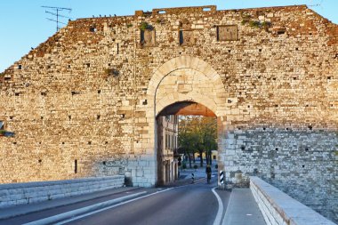 kapı mercatale, prato, Toskana, İtalya