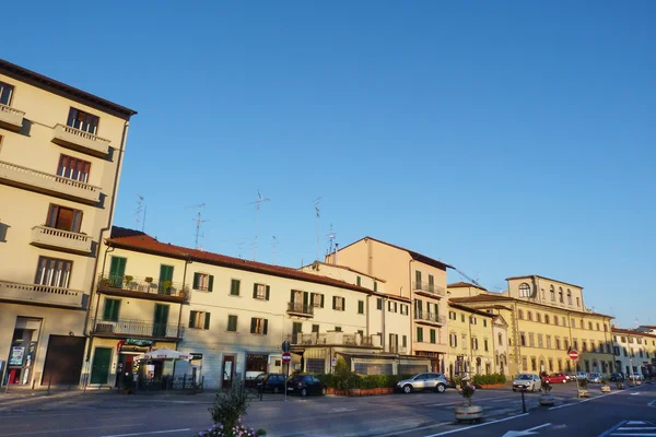 Mercatale náměstí prato, Toskánsko, Itálie — Stock fotografie