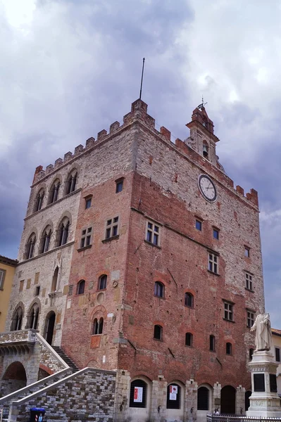 Palazzo pretorio, prato, Toskana, İtalya — Stok fotoğraf