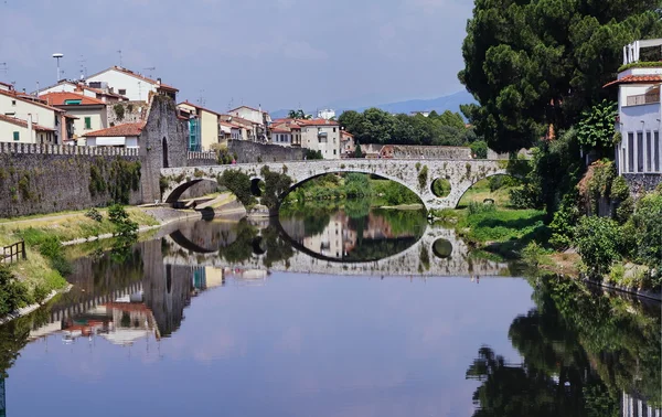 mercatale Köprüsü, prato, Toskana, İtalya