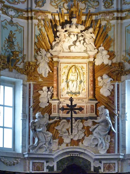 Interior de la catedral de Sarana, Liguria, Italia —  Fotos de Stock