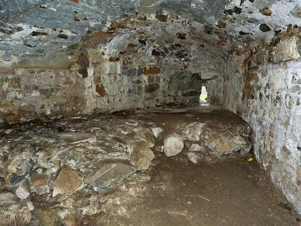 Dungeons of the fortress Sarzanella, Liguria, Italy — Stock Photo, Image