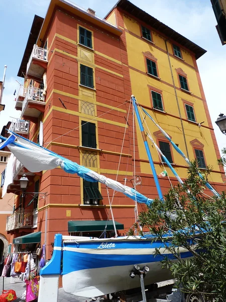 Boats on the street at Lerici, Liguria, Italy — Stock Photo, Image