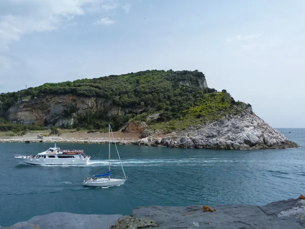 Klippen i Portovenere, Italia – stockfoto