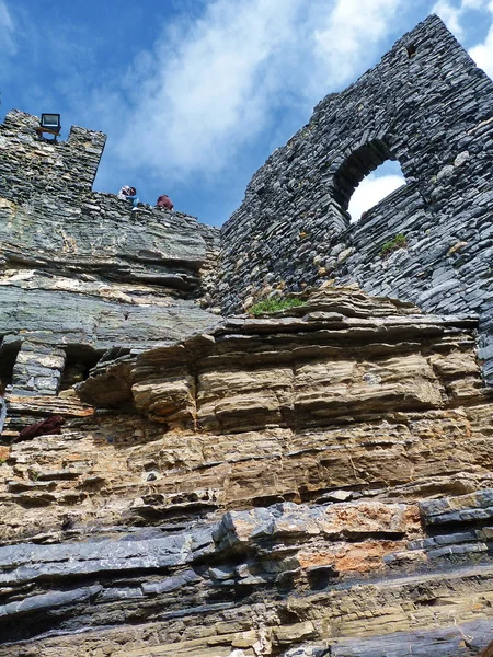 Ősi romok, a sziklák, Portovenere, Olaszország — Stock Fotó