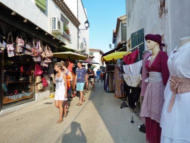 St sokak maries de la mer, camargue, Fransa
