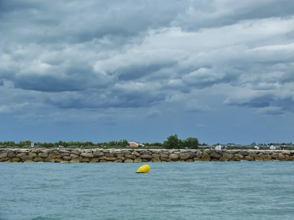 Vue sur la mer à St Maries de la Mer, Camargue, France — Photo